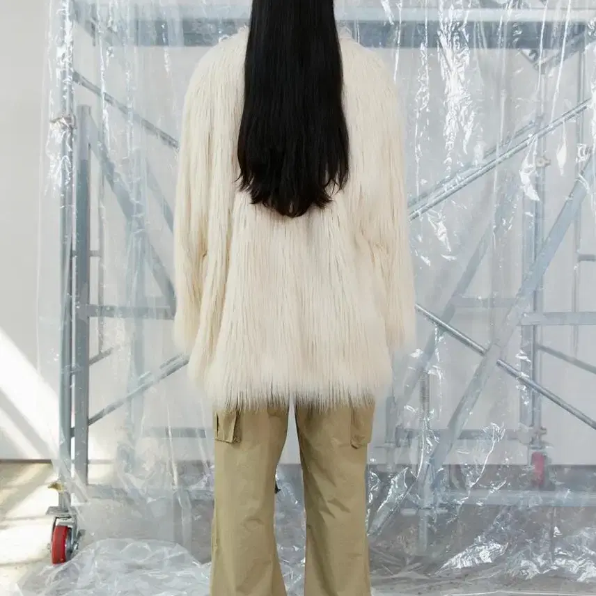 [에스이오 /seo] 퍼자켓 / LONG HAIR FAUX FUR COA