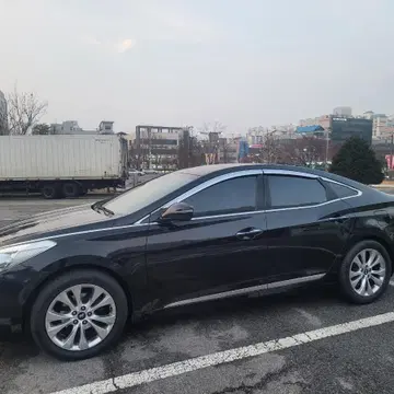 2014년식 현대 그랜저HG LPI HG300 택시 모범 | 브랜드 중고거래 플랫폼, 번개장터 2014년식 현대 그랜저Hg Lpi Hg300 택시 모범 | 브랜드 중고거래 플랫폼, 번개장터