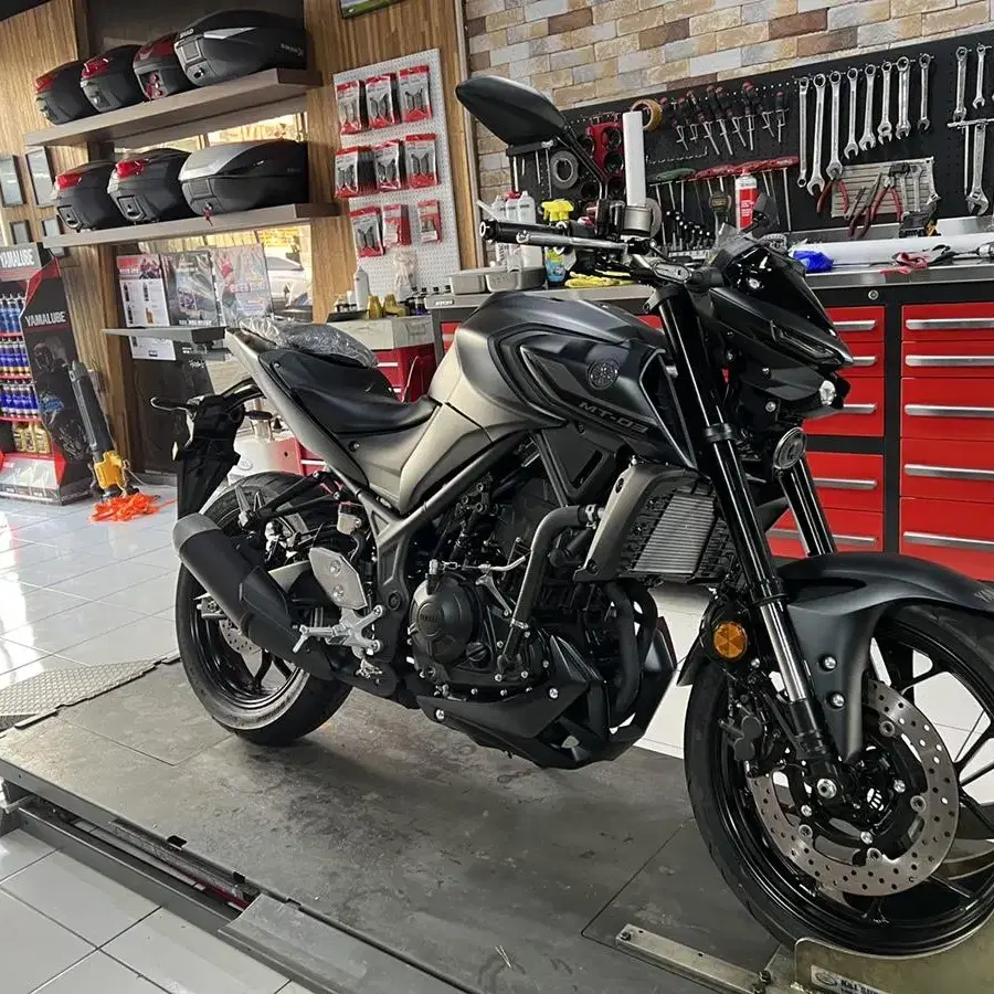 2022년식 YAMAHA MT03 블랙 신차 판매합니다