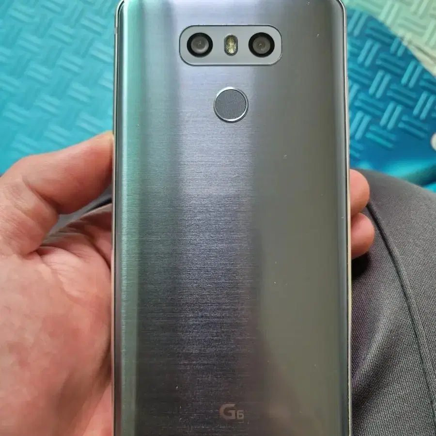 LG G6 64GB 팝니다 상태 B급