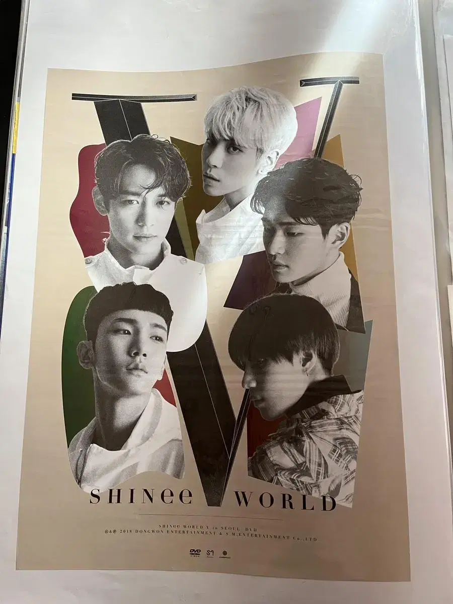 샤이니 선나콘 SHINee WORLD V 포스터