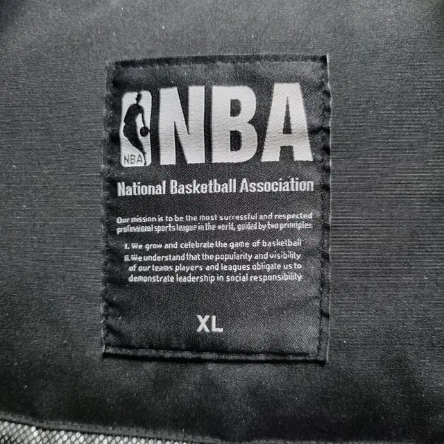 NBA 패딩(XL)