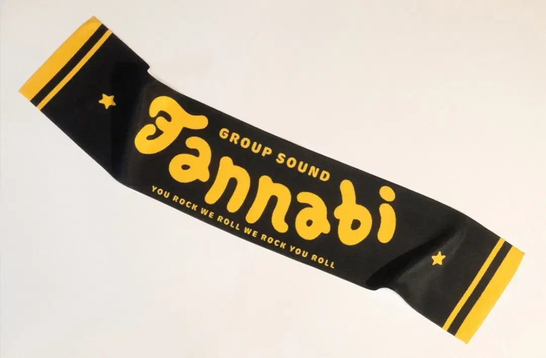 ((Pull)) jannabi slogan Pulls when it is restocked in the blank groove.