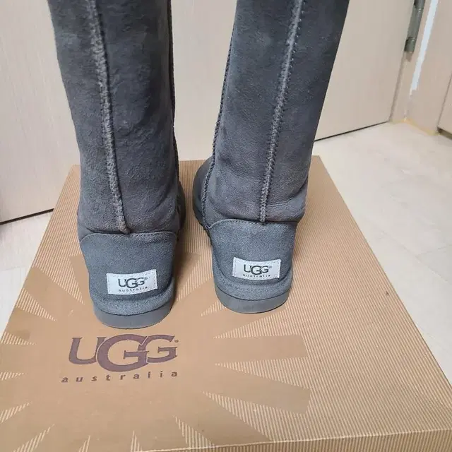 어그 UGG 클래식 톨 우먼