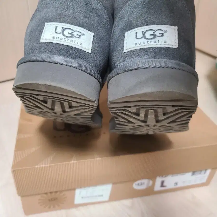 어그 UGG 클래식 톨 우먼