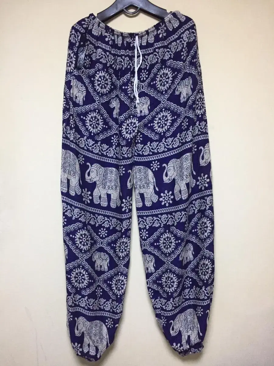 Elephant Elastic Jar Pants