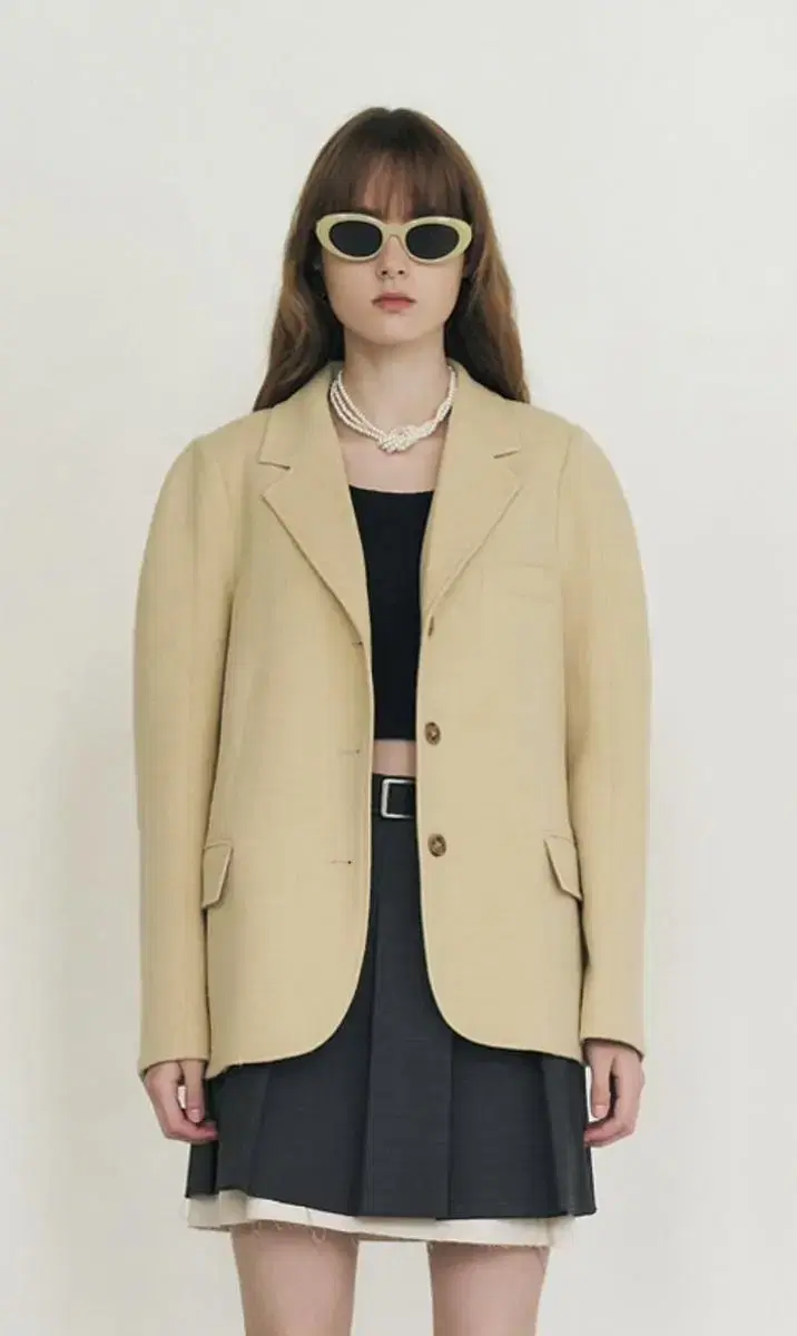 마론에디션 Custard Volume Sleeve Wool Blazer