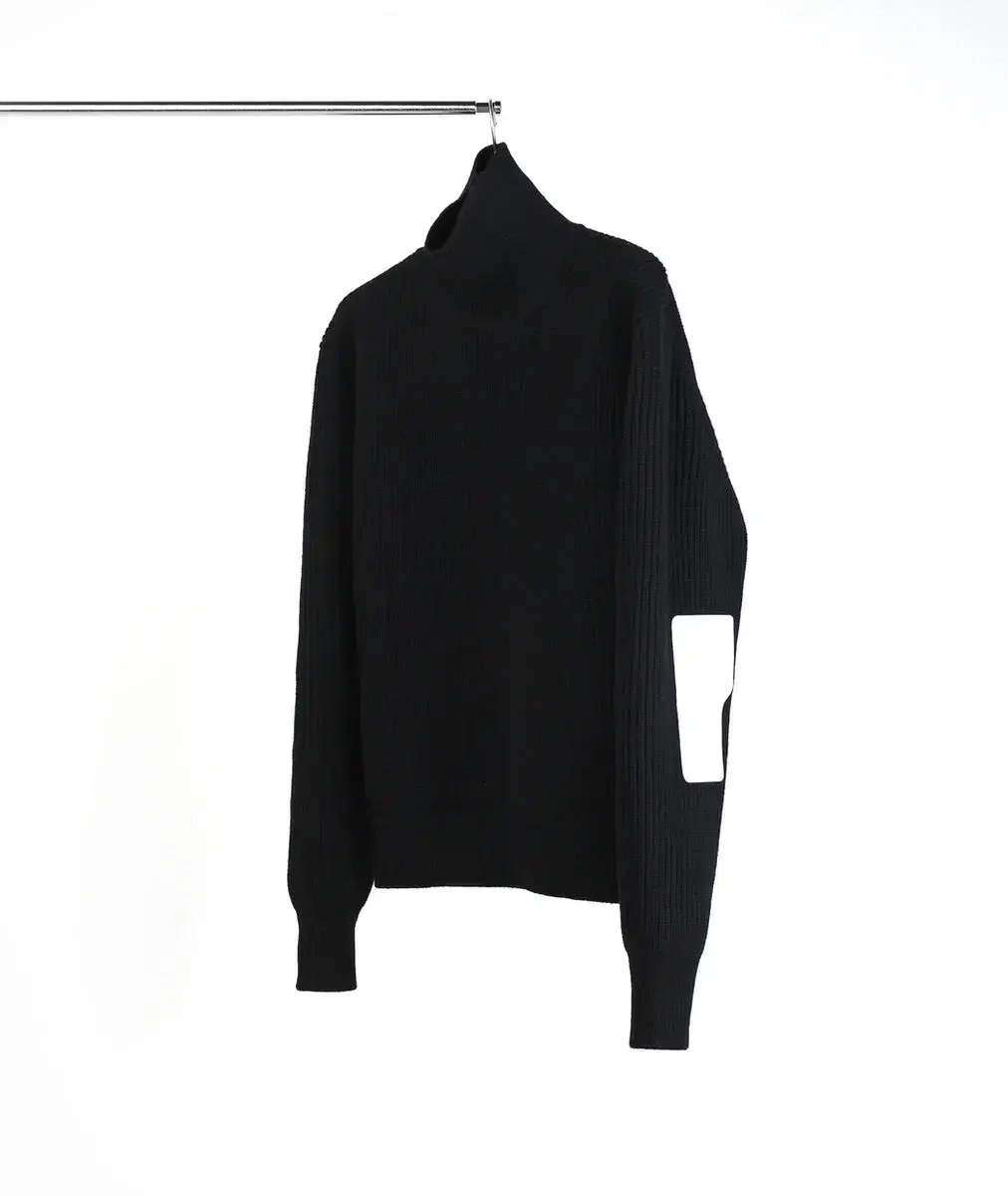 Earth's A Go Roverwool Turtleneck Black L