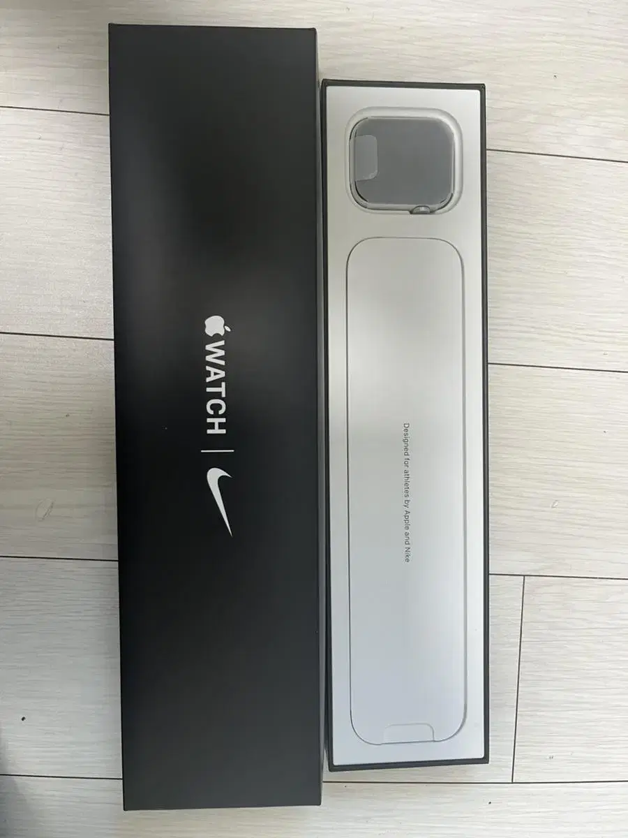 (Full-wrap) Apple Watch SE 44mm Nike GPS