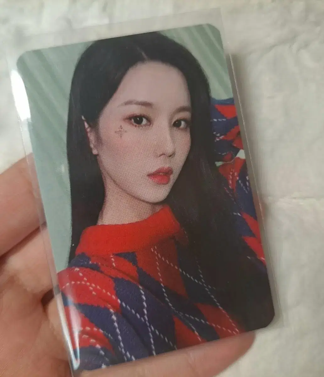 IZ*ONE Eunbi Unreleased Photocard