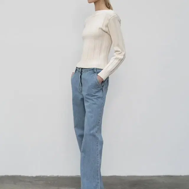 로우클래식 보트넥 플랫 니트(BOATNECK FLAT KNIT)