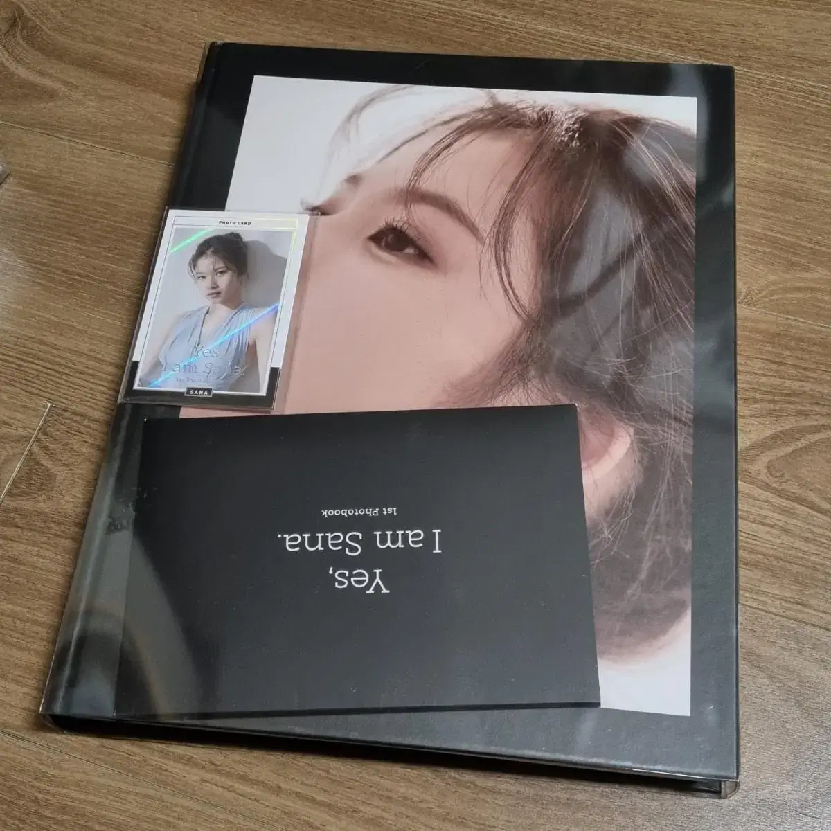 Twice sana photobook Yes i am sana ye amsa ye amsha