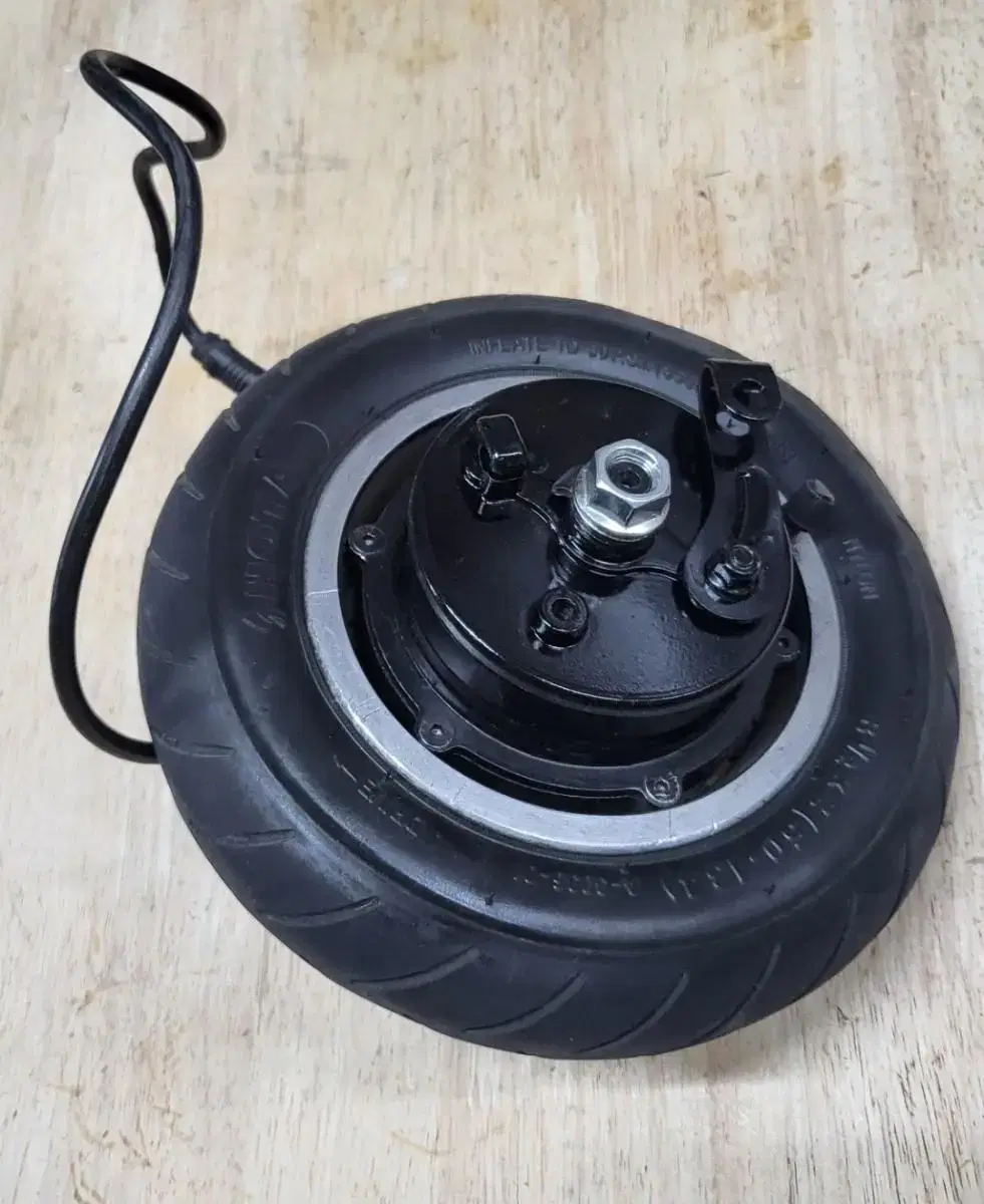 ポイント10倍】 AZTEC ビジネスストアシングウ 新宮商行 背負式エンジン刈払機シリーズ KB-3230 軽量 低振動設計 法人様限定 