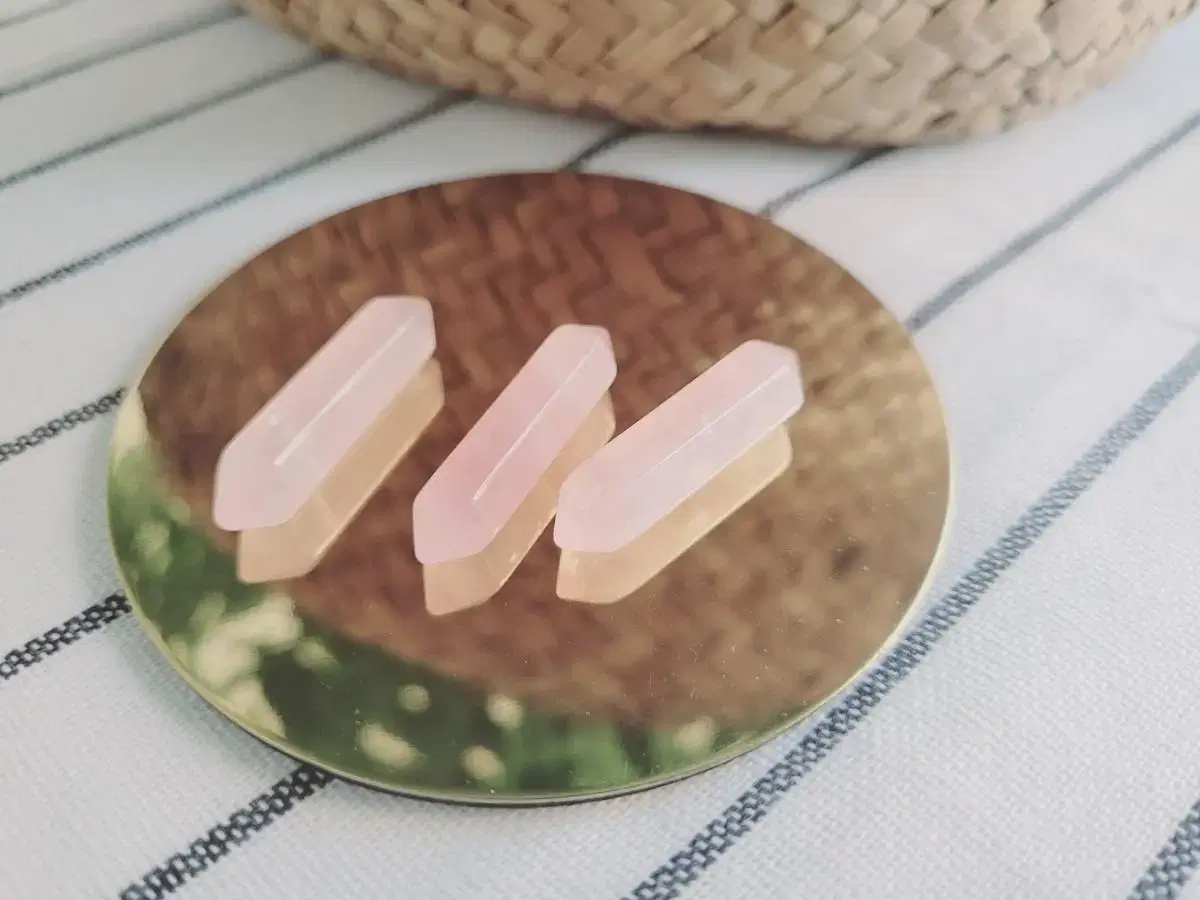 # Set of 3 rose quartz double points