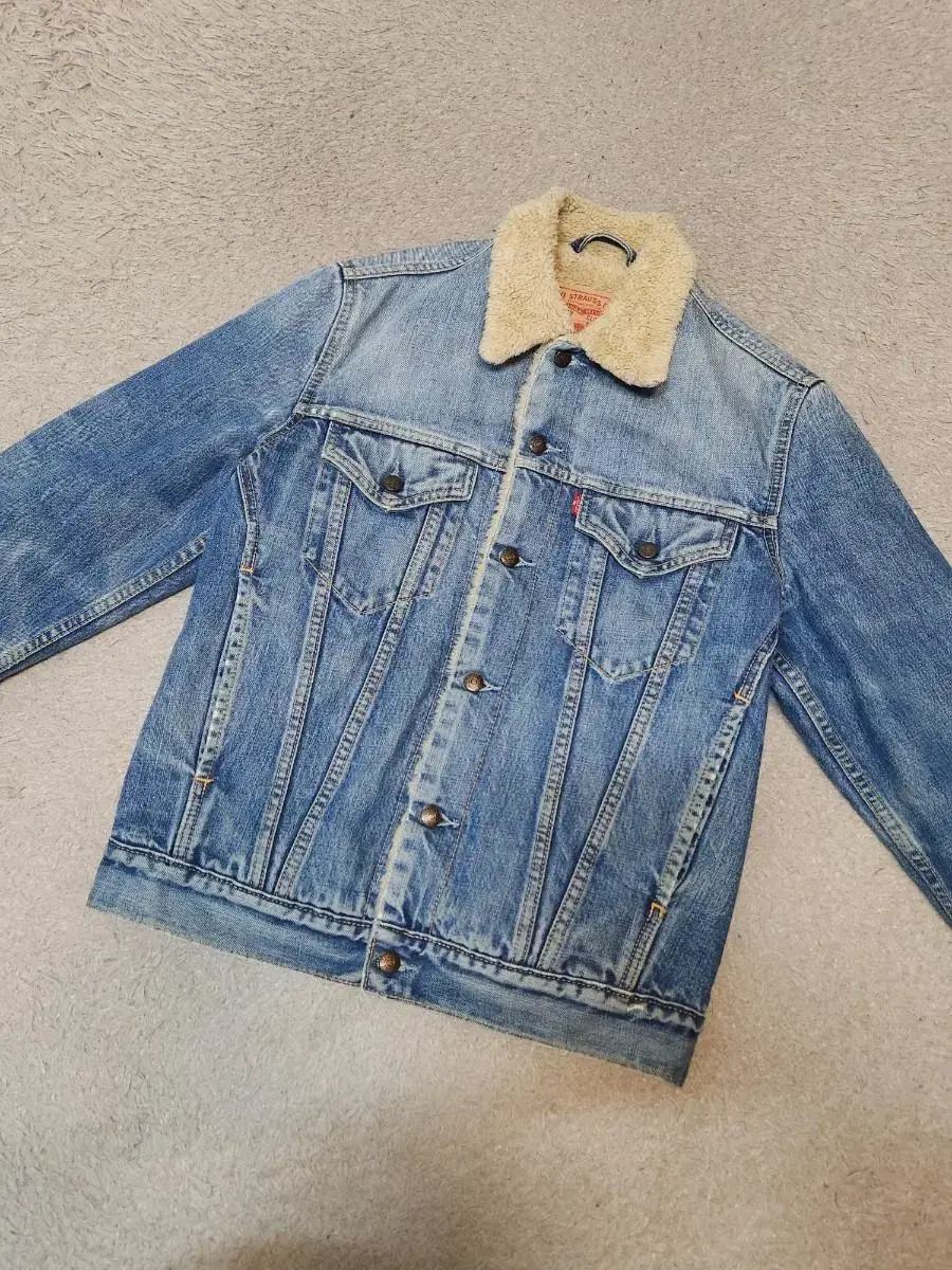 S Levi's Fleece Jeans Jacket