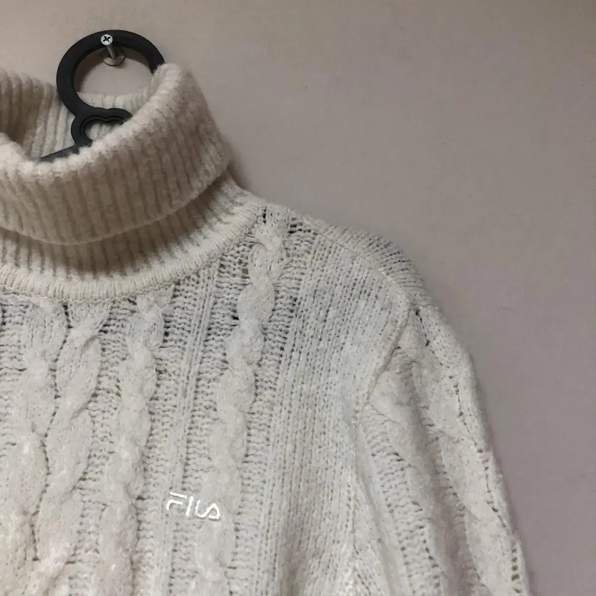 Vintage FILA white turtleneck knit