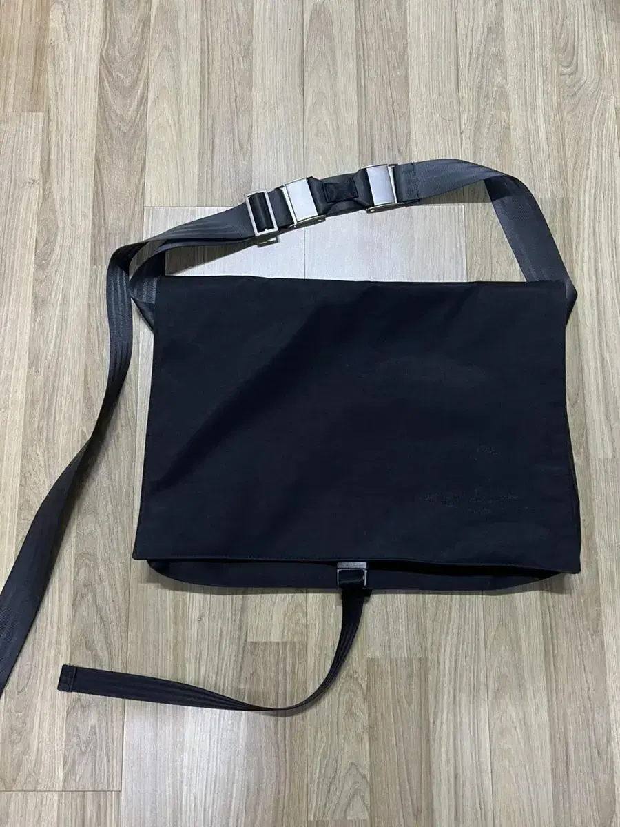 IUGA MARCARAS Crossbody Bag for sale