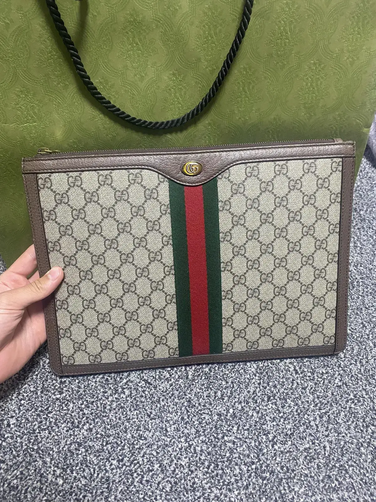 [ Genuine ] Brand New Gucci GG Ophidia Clutch Bag L