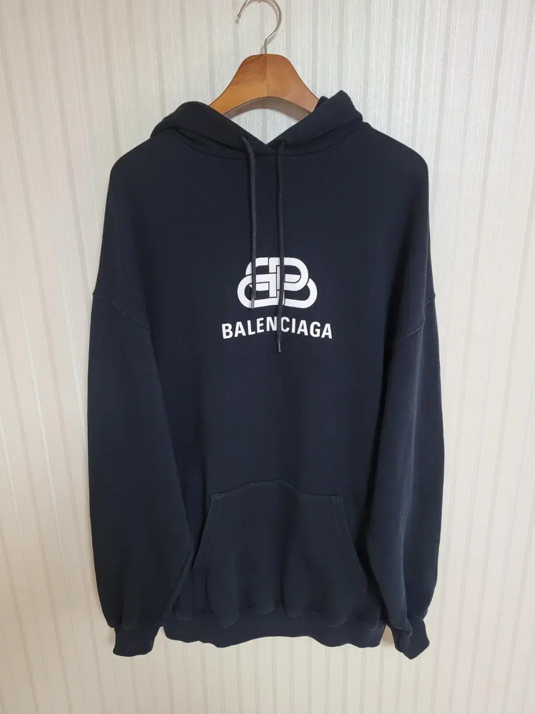 Balenciaga Black BBLogo Overfit Hoodie S 570792 TEV19