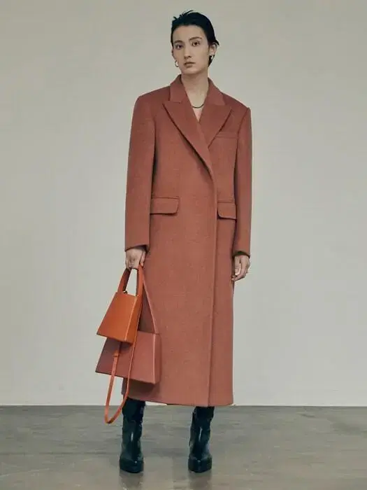 로우클래식 CURVE SLEEVE COAT 수지코트 핑크S