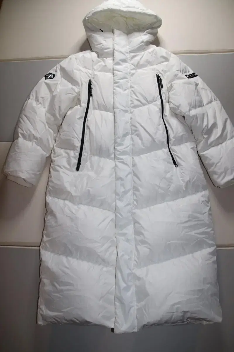 [L] Descent Goose Down Long Padded Jumper White886