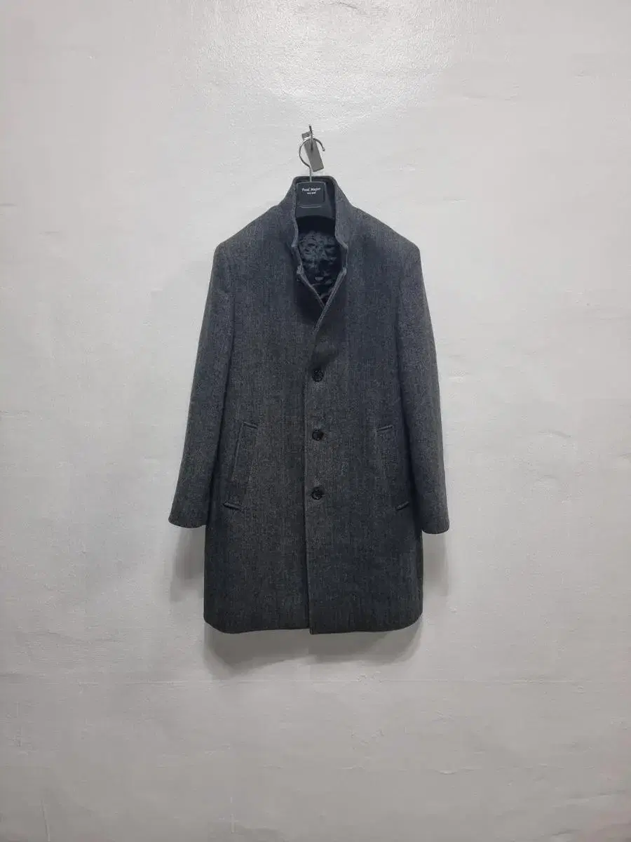 Brenwood men's coat size 100 good condition C2-30