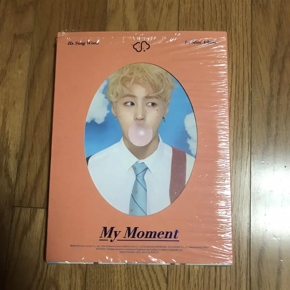 Sungwoon Ha's 1st Mini Album