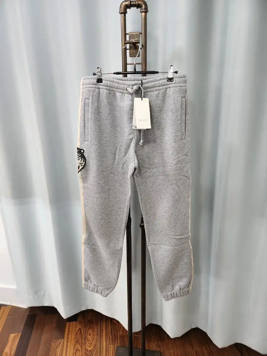 Gucci Tiger Stripe Jogger Pants S New