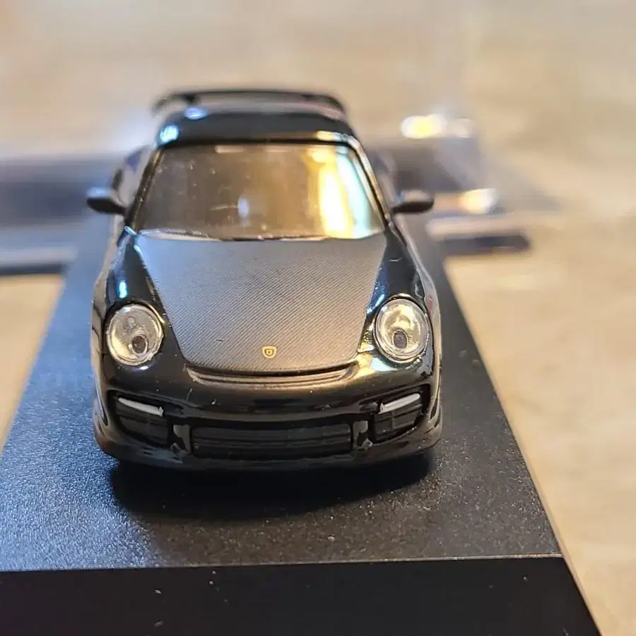 1/64 교쇼 포르쉐 911 GT2 RS