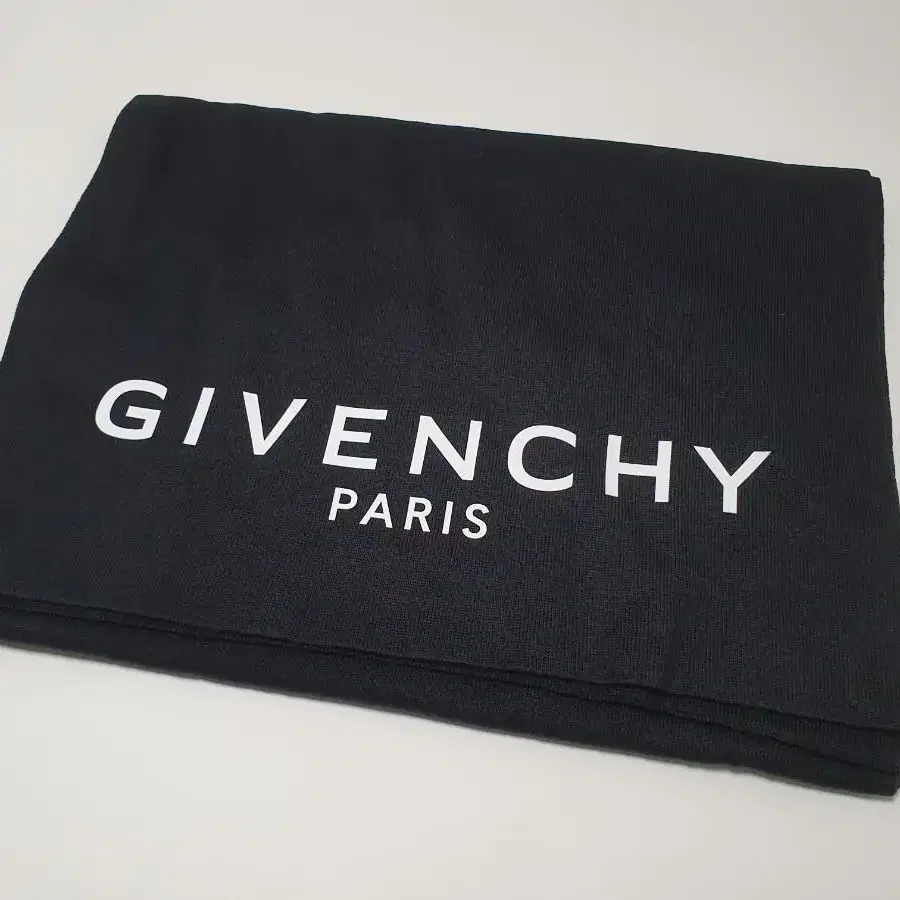 지방시 Givenchy 로고 코튼 캐시미어 목도리