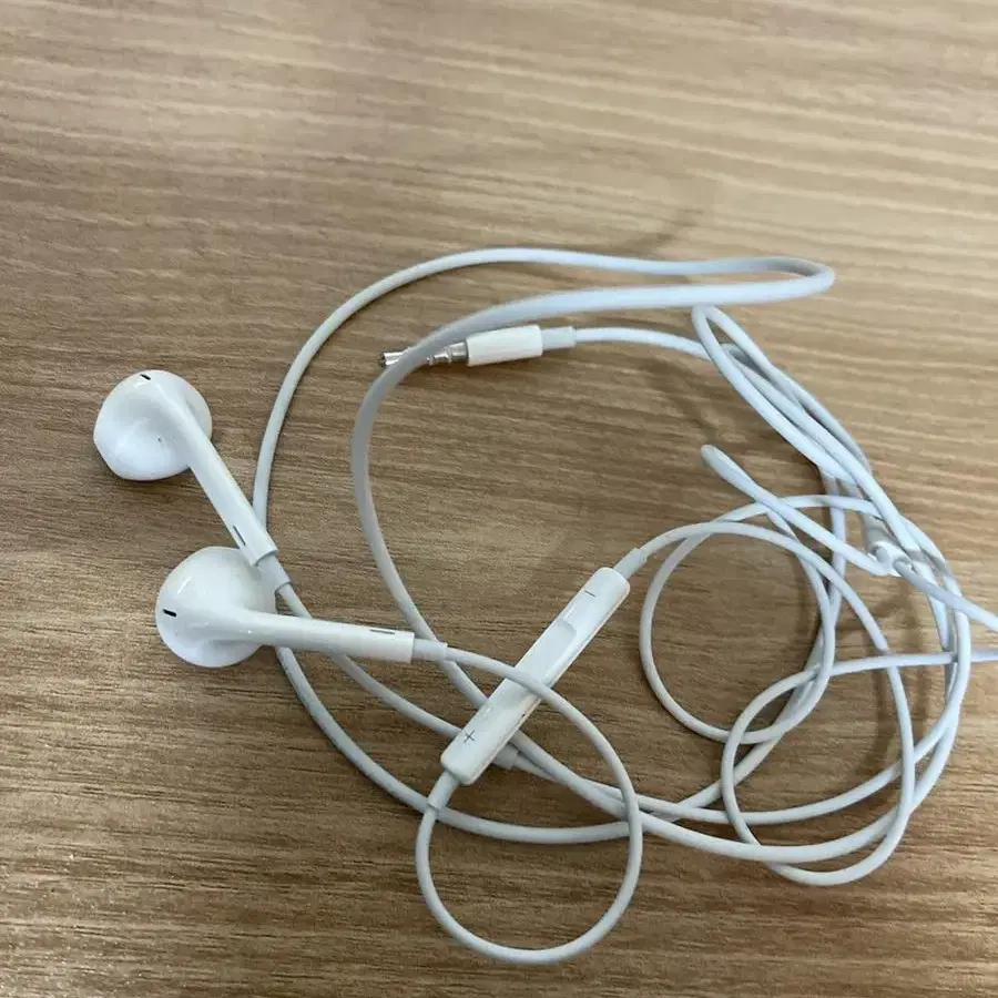 애플 3.5mm 헤드폰 플러그 EarPods 이어폰