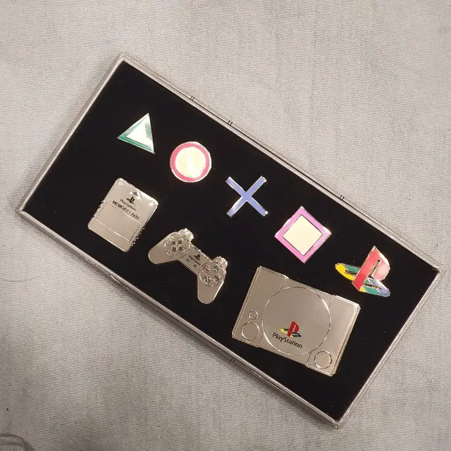 SONY Playstation 게임기 Pins Collection