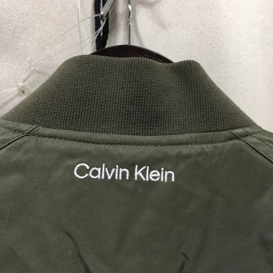 N1570 CalvinKlein 캘빈클라인 항공점퍼.누빔퀼팅.2022