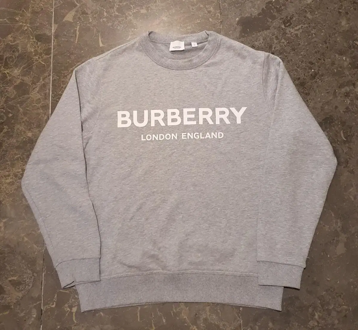 [S] Burberry Logo Sweatshirt Man to Man 95 sells for $95