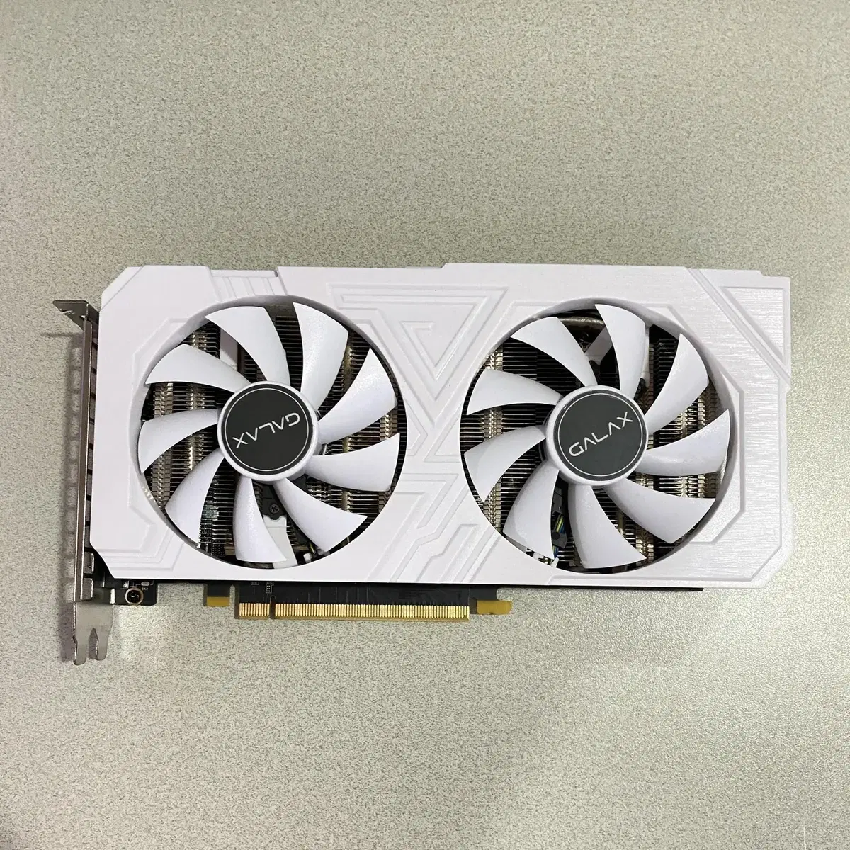 무상지남 갤럭시 GTX1660 SUPER EX