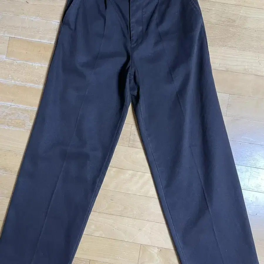 mfpen twill trousers