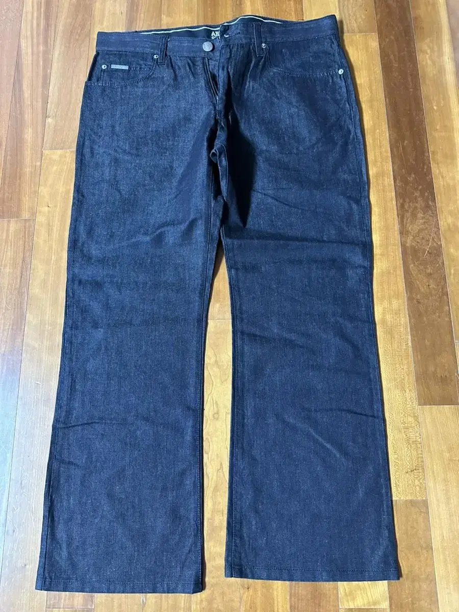 *Armani jeans 34-36 inches in denim jin Big Size Luxury