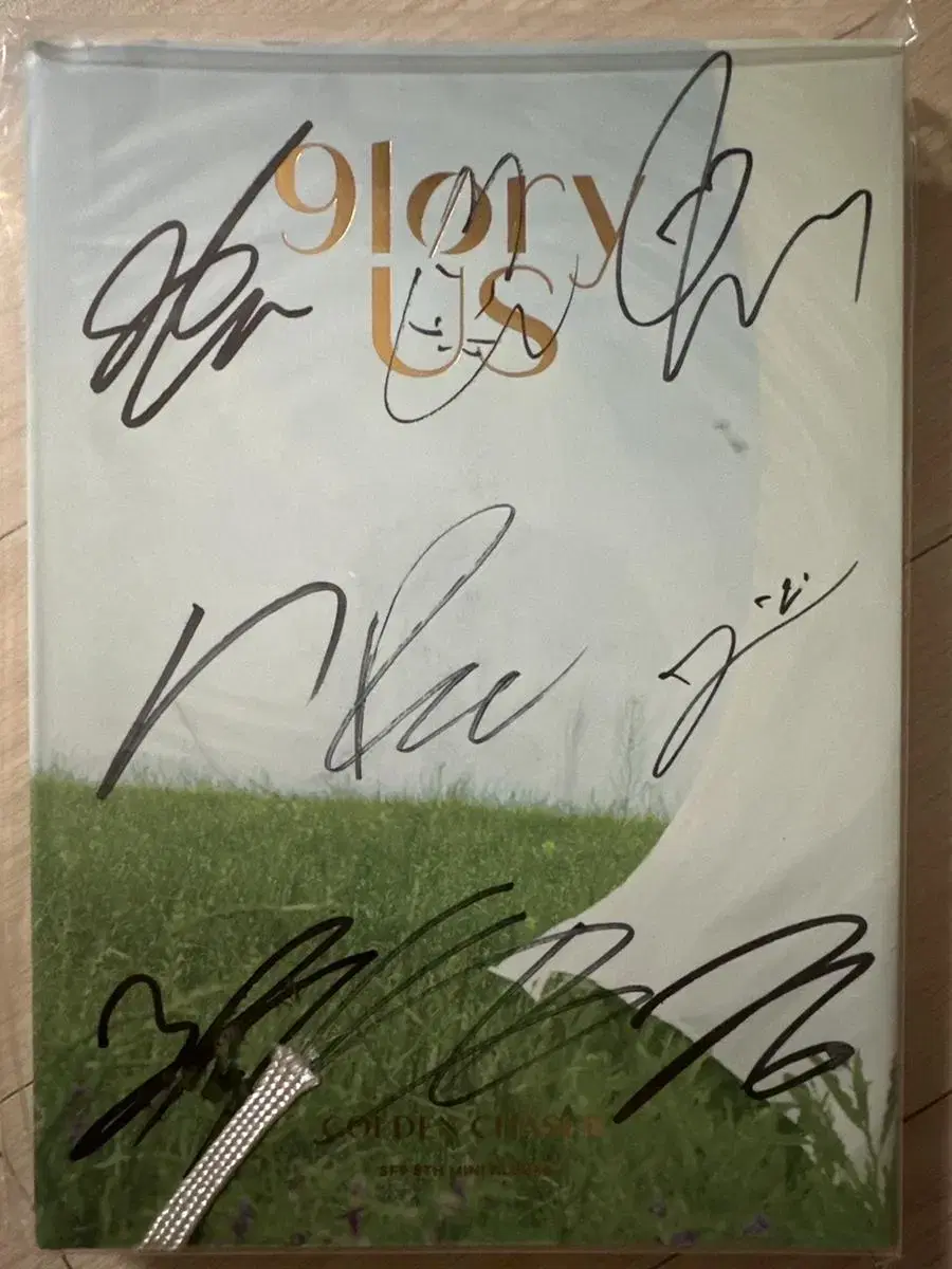 SF9 9lory US Autographed Signed Album