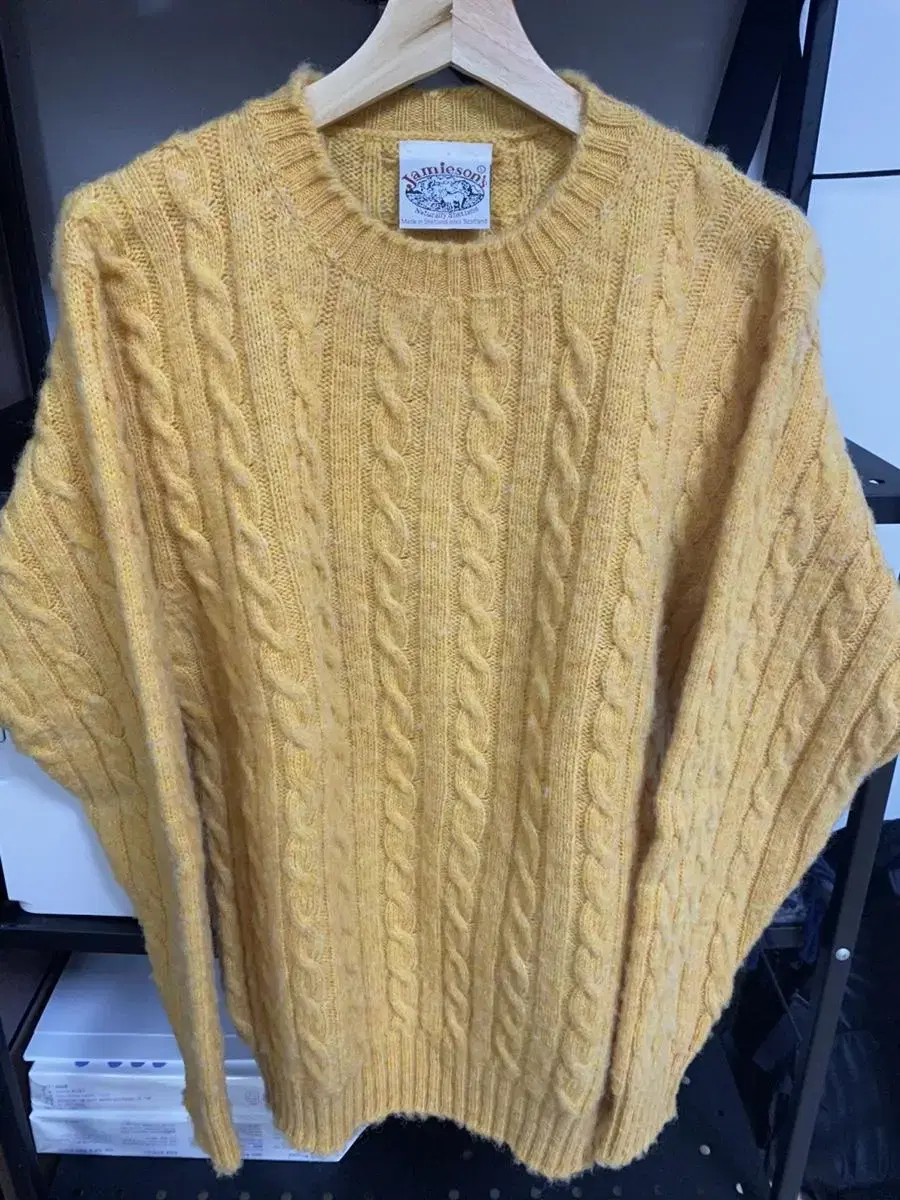 Jamiesons Shaggy Dog Cable Knit 42 Yellow