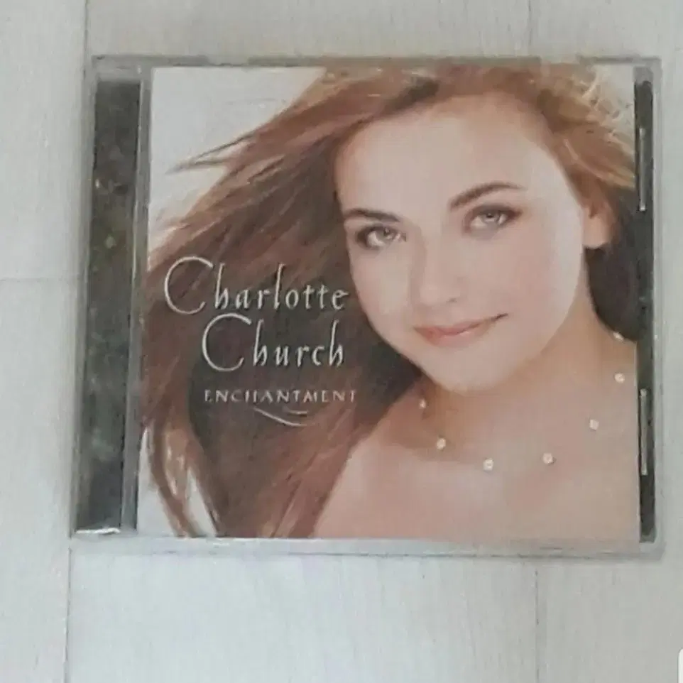 웨일스 싱어송라이터 Charlotte Church 씨디 cd