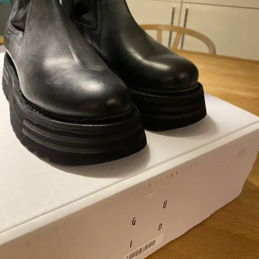 GUIDI boots