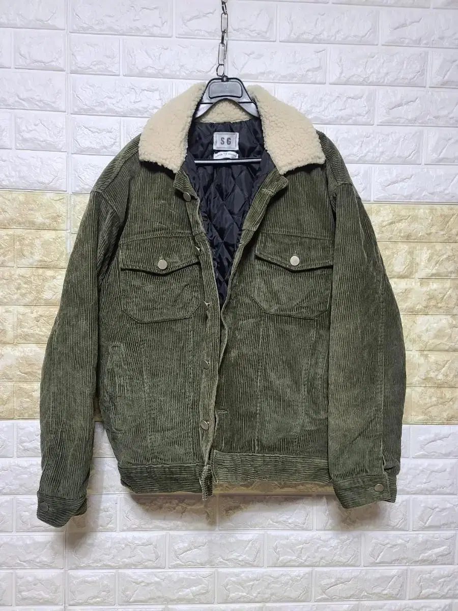 Shared corduroy quilted jacket ㅡM