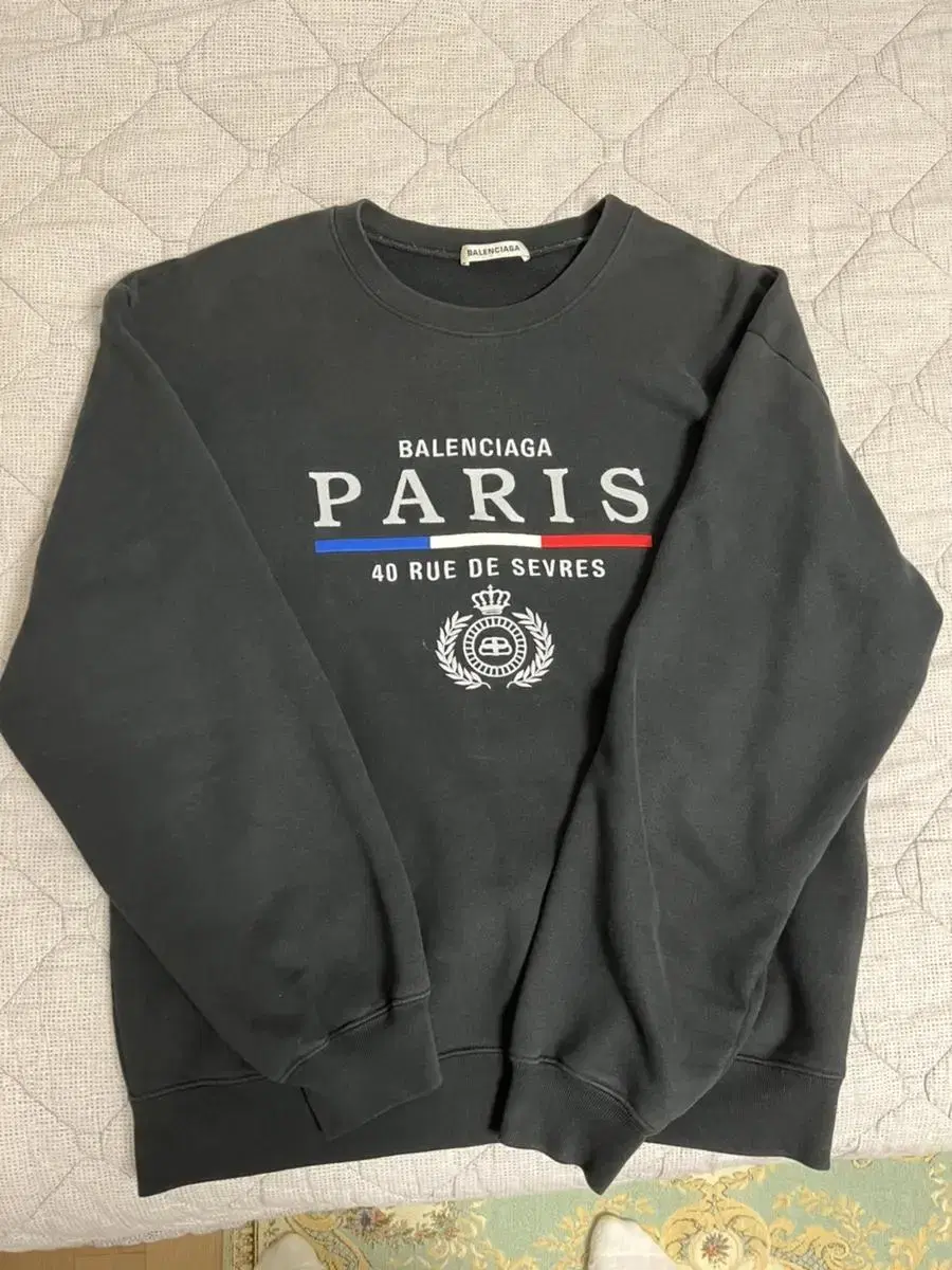 Balenciaga Paris Logo Sweater M