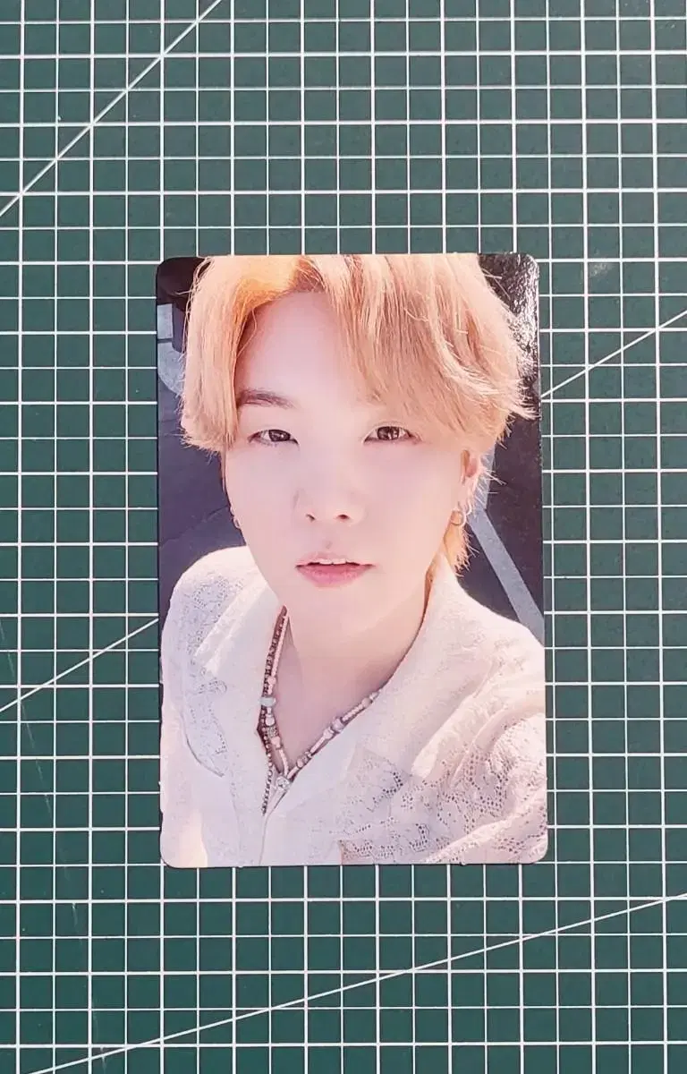 방탄 bts 2021메모리즈 디비디 윤기포카