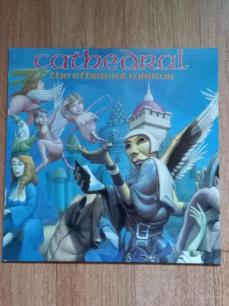 cathedral lp 커세드럴 엘피