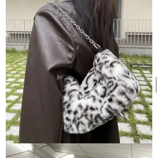 소프티 호피 체인 퍼 가방 숄더백 hopi chain fur bag