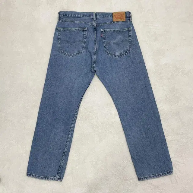 90's Vintage Levi's 505 (36)