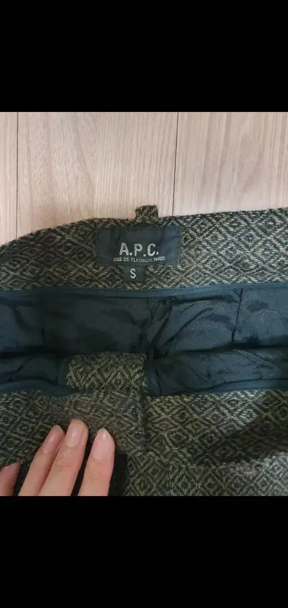 아페쎄 apc 헤링본 울 팬츠