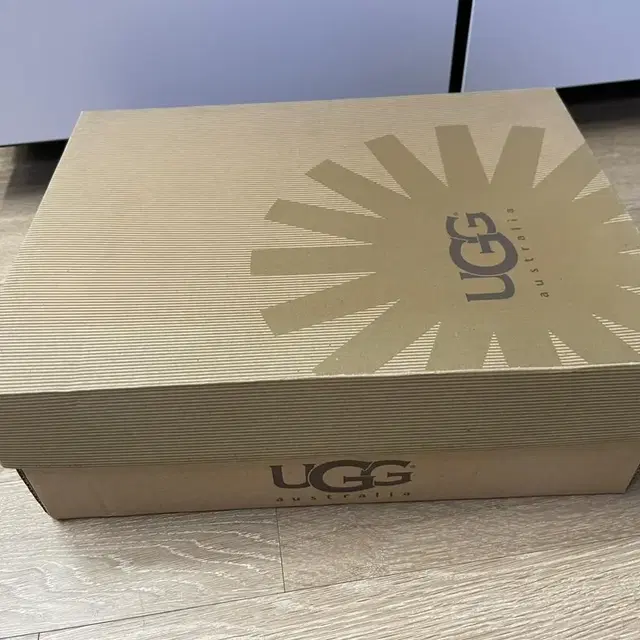 ugg 220 사용감 있음 4만원판매