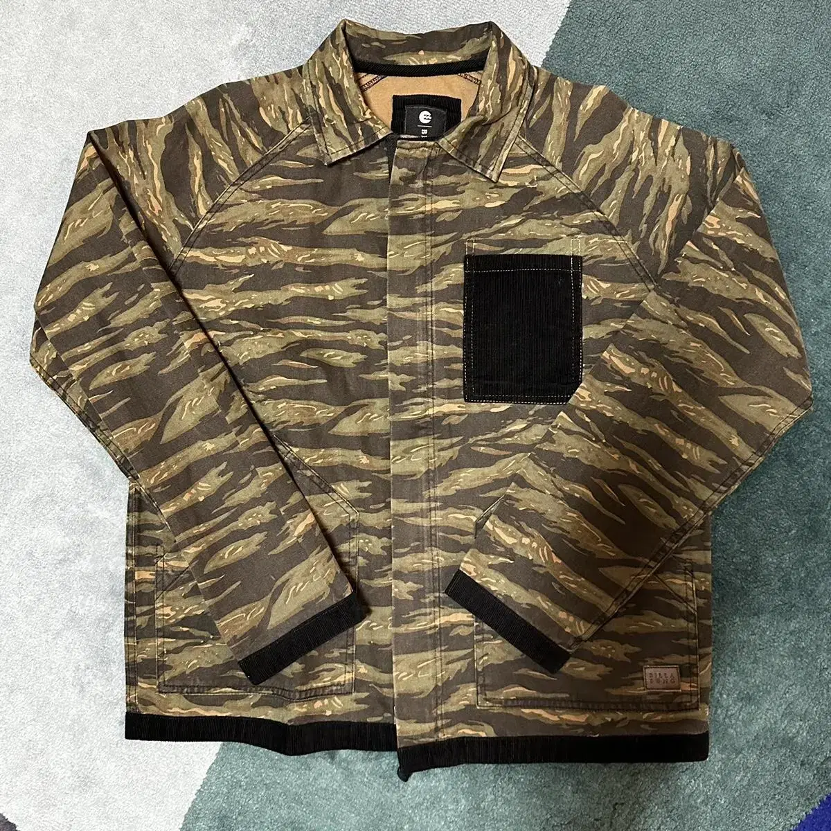 Billabong Camo Jacket 빌라봉 카모 자켓 (L)